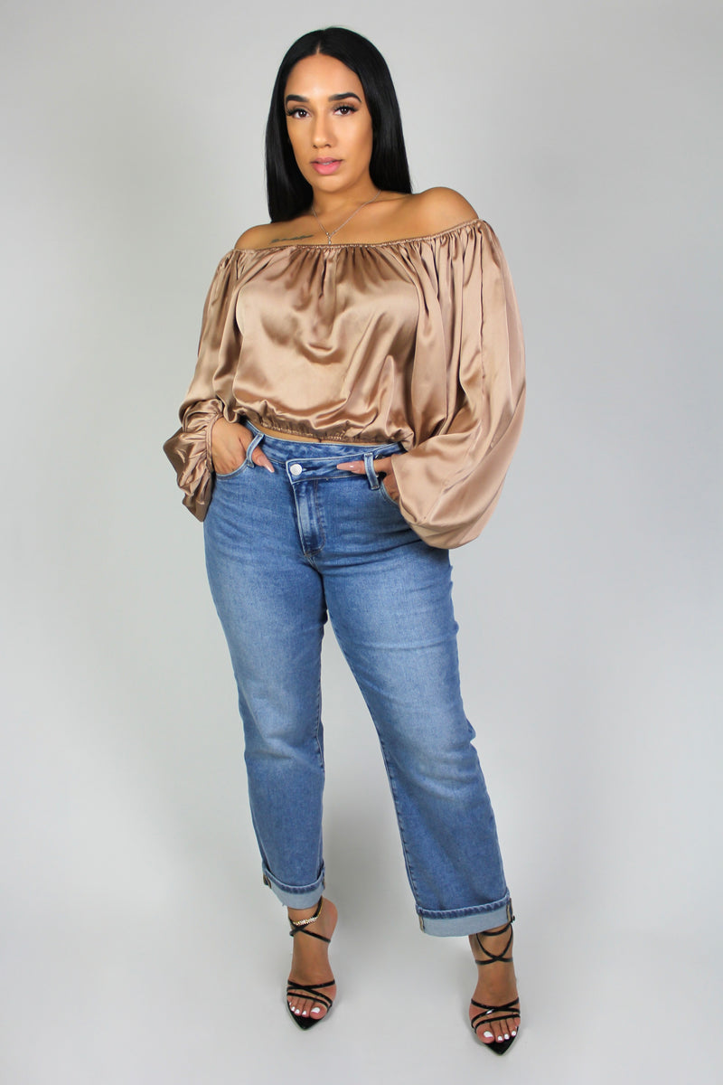 Princess Treatment Balloon Sleeve Off Shoulder Top (Taupe)